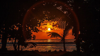 Tramonto su Mahé, Seychelles