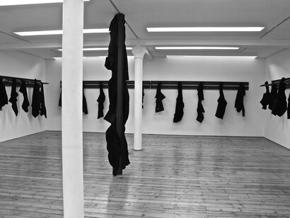 Jannis Kounellis, Untitled, 2014, iron beams, knives and torn coats, variable dimensions, installation view at Sprovieri, London, courtesy of the artists and Sprovieri, London, photo by Michelle Coudray
