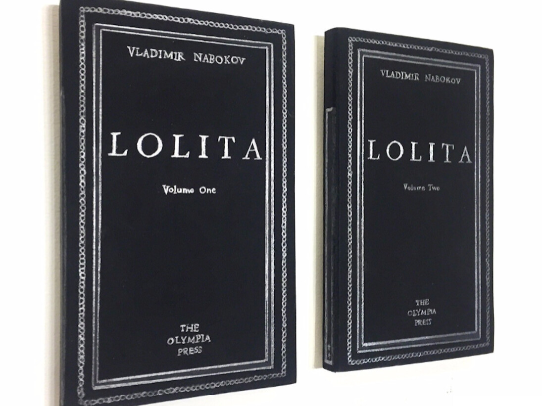 Meet in the Place Where There is No Darkness. Courtesy of Eleanor Harwood Gallery