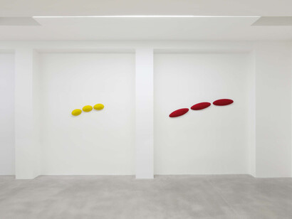 Pino Pinelli, Si può essere poeti con una sola parola. La pittura dagli anni Settanta a oggi, vista della mostra. Gentile concessione di Dep Art Gallery