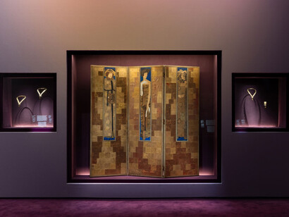 Glanzstücke, exhibition view. Courtesy of MAK