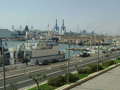 Porto antico di Civitavecchia, Roma, Italia. In Romanzo criminale - la serie, di Sollima, è dove il Libanese, il Freddo ed il Dandi attendono il corriere della droga
