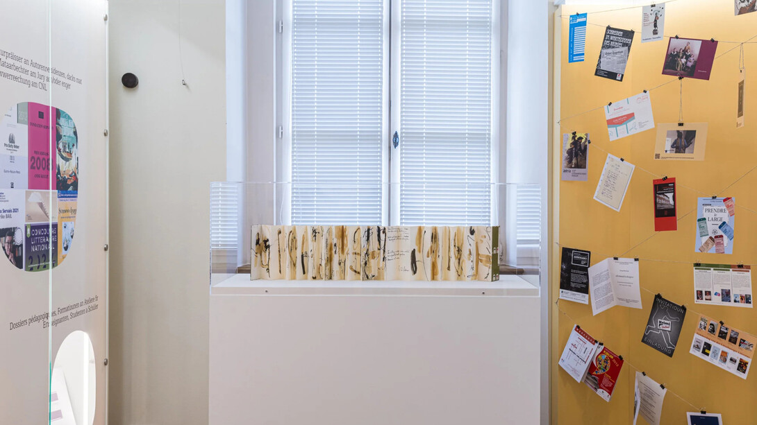 Verschiedene künstler, Dodeka: 12 werke für 12 kantone, ausstellungsansicht. Mit freundlicher genehmigung des Mudam Luxembourg
