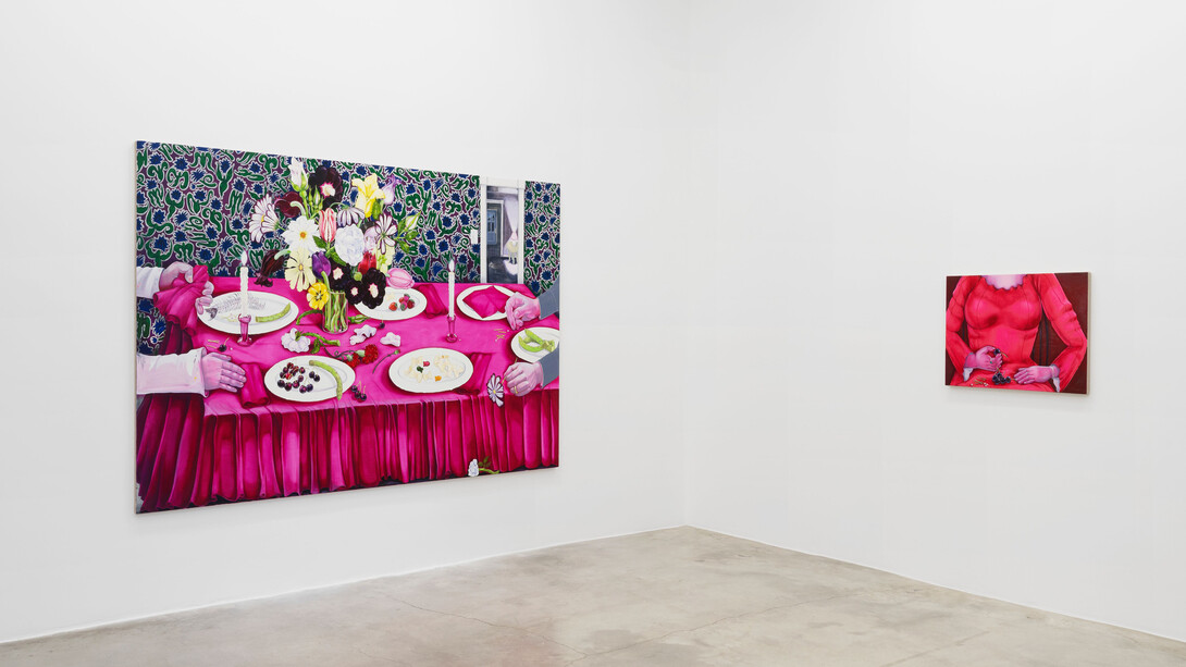 Nikki Maloof, Around the clock, vue de l'exposition. Avec l'aimable courtoisie de la Galerie Perrotin