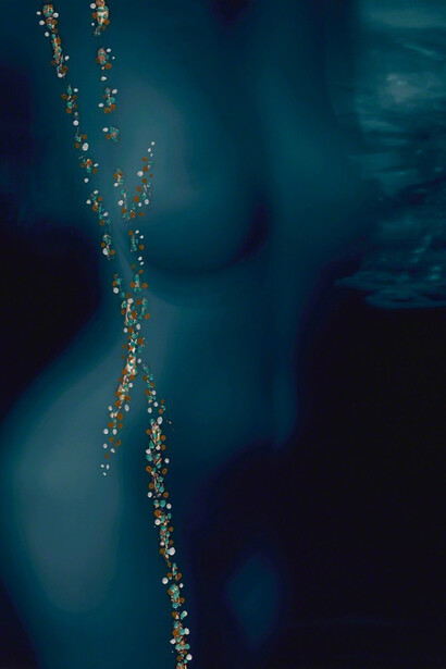 Theia Mania. Courtesy of Open Mind Art Space
