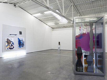 Josephine Meckseper, Exhibition view. Courtesy of Proyectosmonclova
