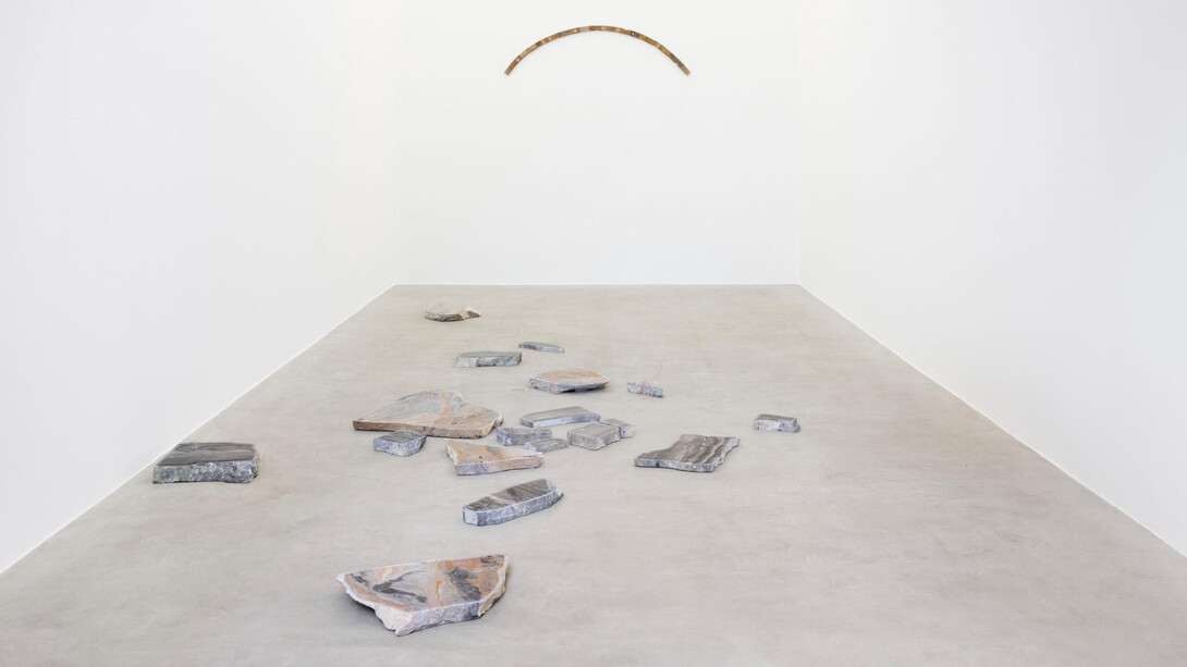 Nina Canell, Days of inertia, vista della mostra. Per gentile concessione di kaufmann repetto