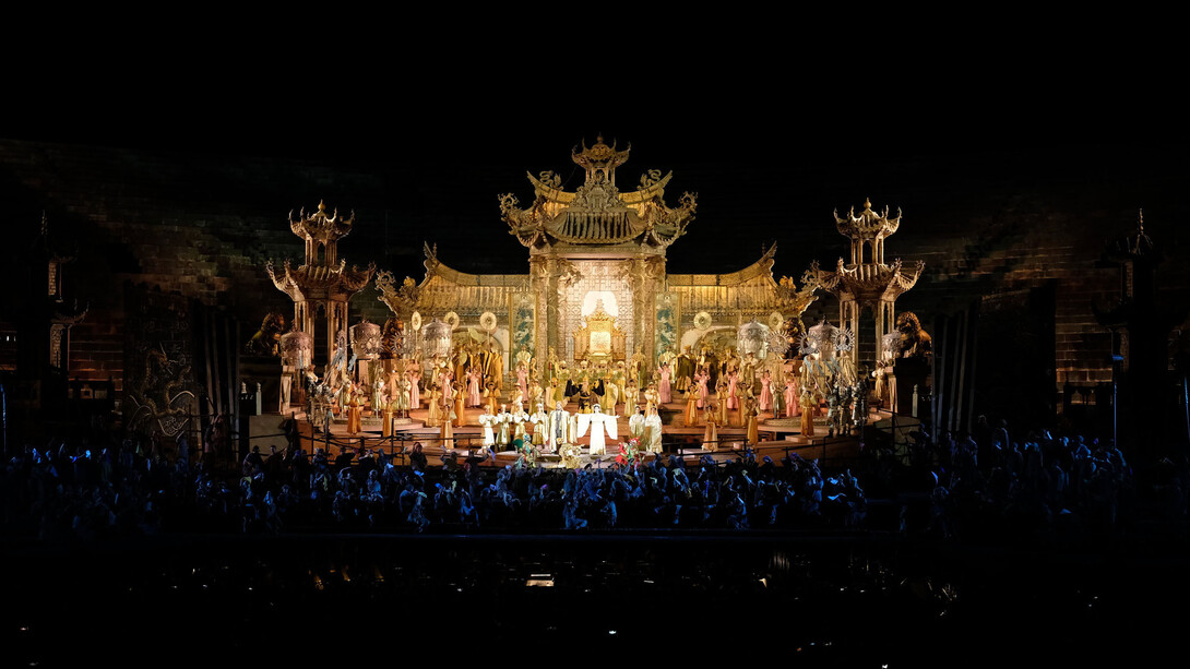 Turandot. Foto Ennevi, per gentile concessione della Fondazione Arena di Verona