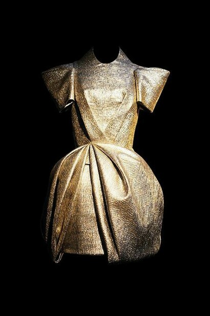 Dome 2, 2010, (Cotton organdy), Dice Kayek, Courtesy of Dice Kayek Archive, Istanbul Contrast Collection, Photo: Dice Kayek Archive