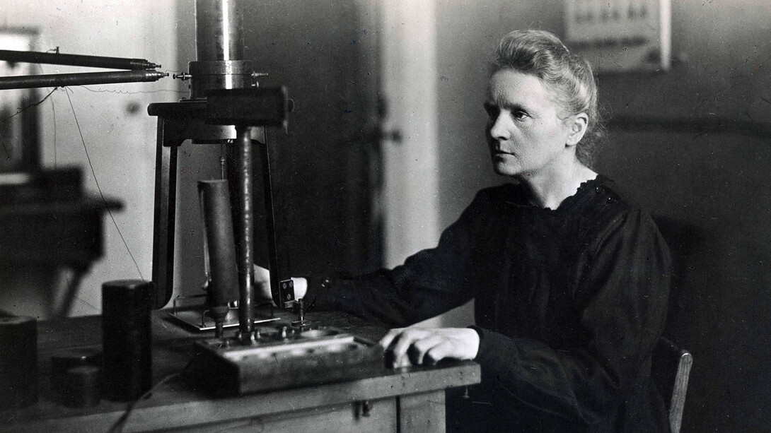 Marie Curie en su laboratorio