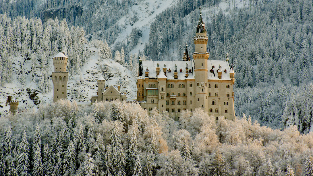 Neuschwanstein Castle © Luis Miguel Justino