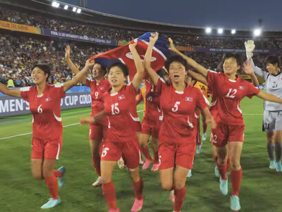 Seleccionado femenil coreano celebrando su tercer título mundial tras vencer 1-0 a Japón, 22 de septiembre de 2024, Bogotá, Colombia
