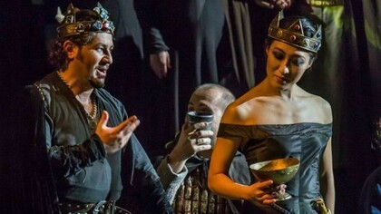 Una scena di Lady Macbeth al Ravenna Festival