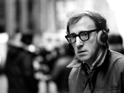 Lo stile raffinato e spesso cerebrale di Woody Allen l'ha reso uno degli autori più rispettati, punto di riferimento della commedia statunitense moderna