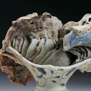 Sea sculpture (detail), unknown, around 1725, Vietnam. Museum no. FE.7-2007. © Victoria and Albert Museum, London