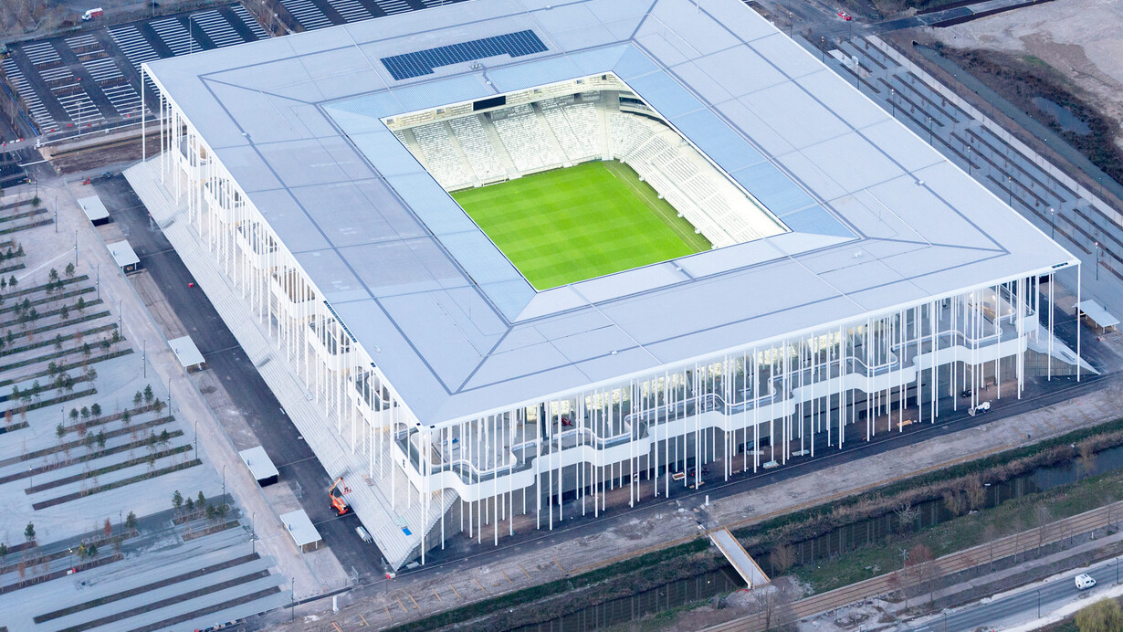 O novo estádio de Bordéus, de 2016