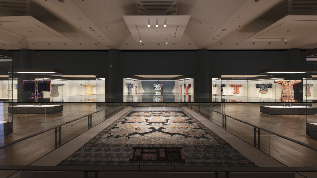 Tsinghua treasures, exhibition view. Courtesy of Tsinghua University Art Museum