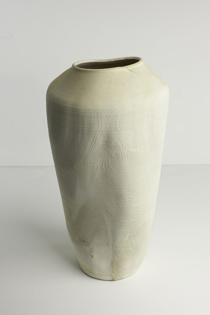 Ernst Gamperl, Object in Curly Maple, 2021. Image by Bernhard Spöttel