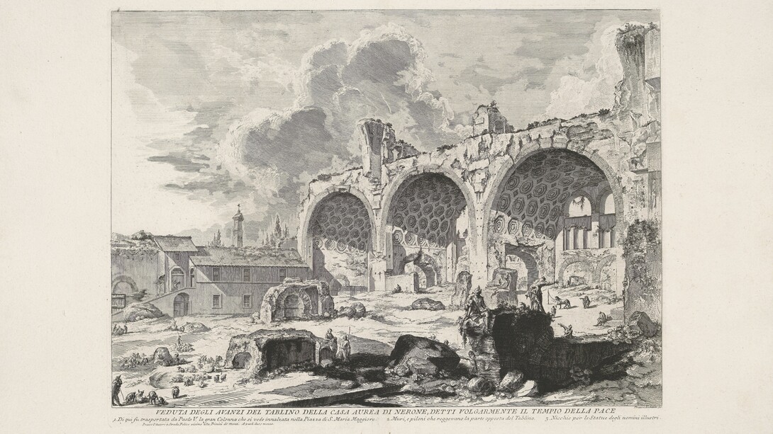 "Veduta degli avanzi del tablino della casa di Nerone" da questo edificio venne estratta la colonna che papa Paolo V fece portare in piazza Santa Maria Maggiore. Disegno a opera di Giovan Battista Piranesi, metà Settecento