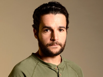 Christopher Abbott es el actor que da vida a Mason Tannetti