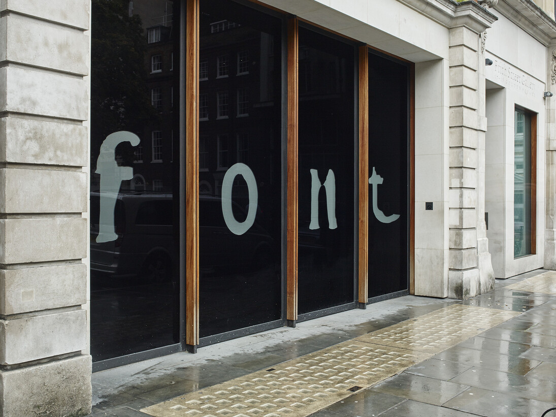 Fiona Banner, Font 2015, Cut 95% UV vinyl, 346 x 142 x 0.4 cm (each pane), Courtesy the artist and Frith Street Gallery, London 
