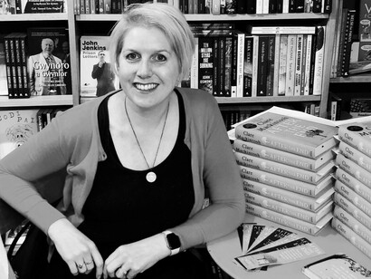 Clare Mackintosh