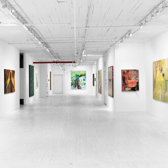 Various artists, Across the pond contemporary painting in London, exhibition view. Courtesy of Eric Firestone Gallery