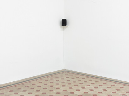 L’orecchio di Dionisio, Installation view at Galleria Raffaella Cortese, via A. Stradella 4, Milan, 2020
work: Marcello Maloberti, Cicerone, 2018, sound installation, 19’ 34’’
Ph. Lorenzo Palmieri