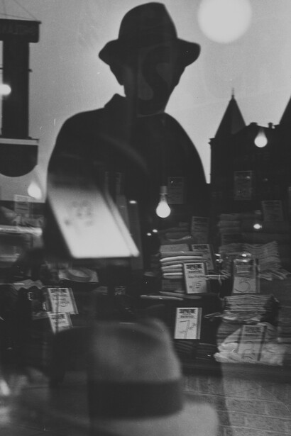 Lisette Model, First reflection, New York (detail), c. 1939–40. Courtesy of National Gallery of Canada