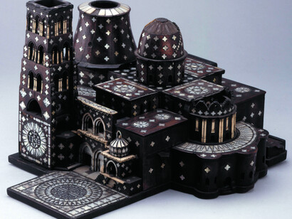 Model of the Church of the Holy Sepulchre Bethlehem, Palestine, 1600–1700The Church of the Holy Sepulchre is one of the holiest places of Christianity and attracts many pilgrims. Souvenir models of thechurch are bought and taken all over the world.© the Trustees of the British Museum