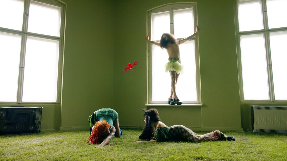 Juliana Huxtable, Pretty canary (video still), 2023. Courtesy of Turku Art Museum