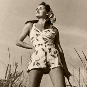 Lolita Laporta posa en bañador