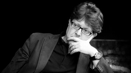 Marco Betta compositore e pianista siciliano ha eseguito un brano inedito, "Canti Notturni", composto espressamente per la Fondazione Federico II