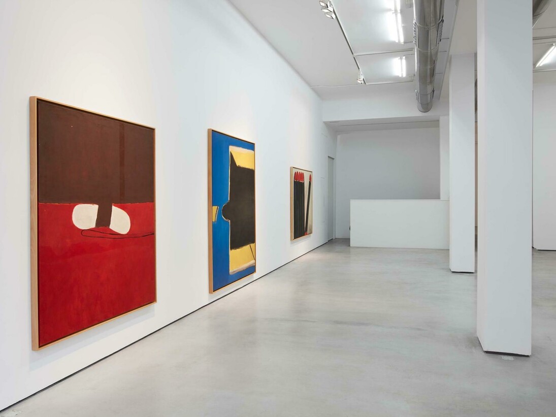 José Guerrero, Exhibition view. Courtesy of Galería Cayón