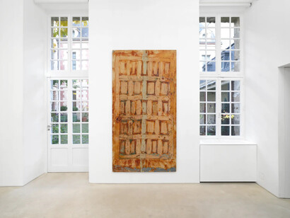 Heidi Bucher, La rose de Paris, vista da exposição. Cortesia de Mendes Wood DM