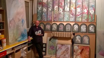Lucio Maria Morra nel suo studio