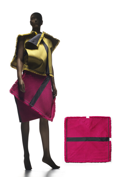 Issey Miyake, "Square Wool", Vol. 4, 2015, Photo: Hiroshi Iwasaki 