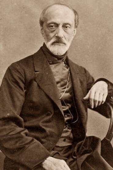 Giuseppe Mazzini. Ideologo e patriota, fondatore della Giovine Italia, dedicò la vita alla causa dell’unificazione italiana e alla diffusione degli ideali repubblicani