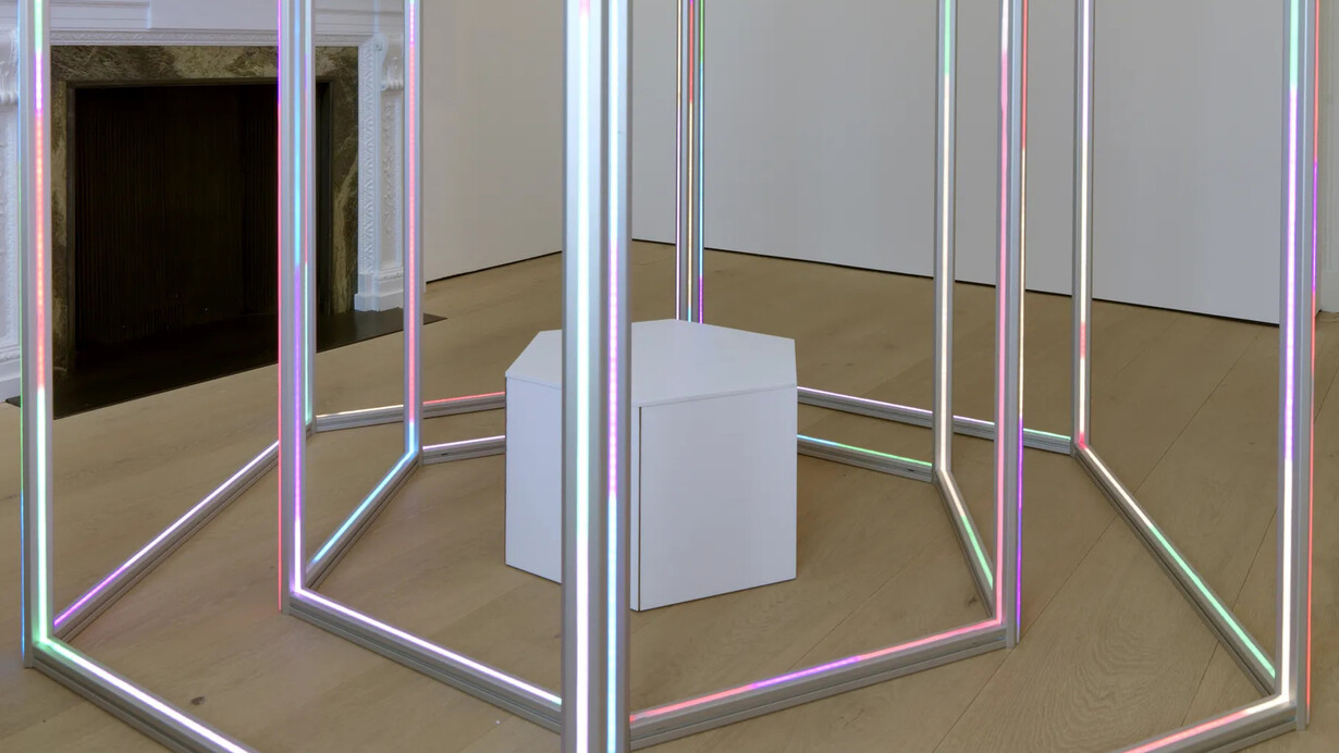 Yuko Shiraishi, Brief encounter - Gazebo, exhibition view. Courtesy of Annely Juda Fine Art