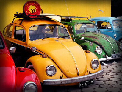Serie di Volkswagen Maggiolino colorate
