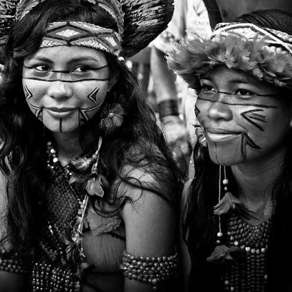 Em 2022, com apoio do Fundo Social Elas+, um coletivo de mulheres indígenas edita e publica o I Álbum Biográfico Guerreiras da Ancestralidade