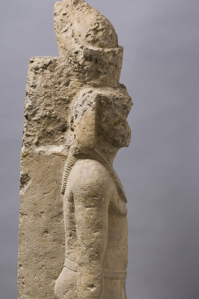 Estatua de rey ptolemaico, datada entre 332 y 30 AC