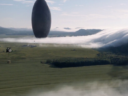 Una scena di "Arrival" di Denis Villeneuve