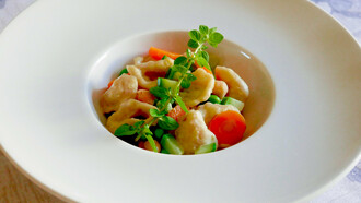 Orecchiette con verdure colorate