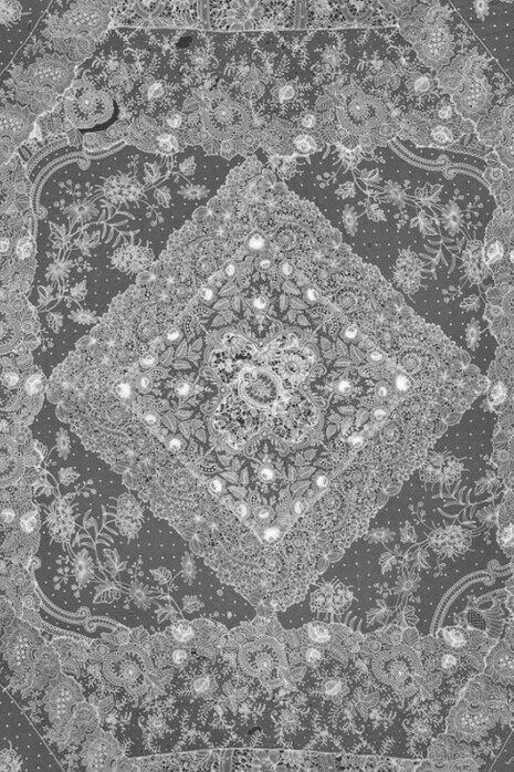 Lisa Oppenheim, Leisure Work III, silver gelatin photogram, 2013, photographer: Achim Kukulies, courtesy the artist(s) and Sies + Höke, Düsseldorf.  