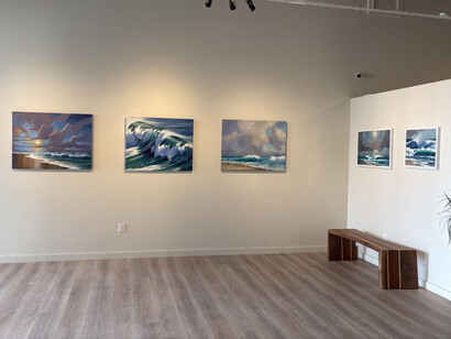 Various artists, Summer breeze: artists by the sea, exhibition view. Courtesy of Montanaro Fine Art