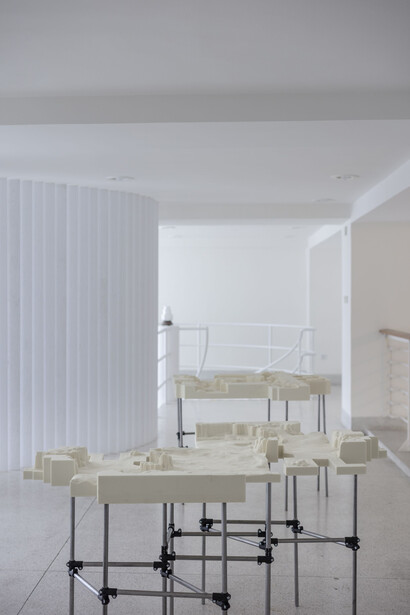 Introducing Viktor Dedek: The Place of Family. Courtesy of Národní galerie Praha