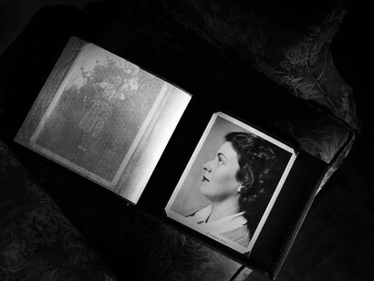 Natália Nunes estreou-se literariamente em 1952, com a obra Horas Vivas: Memórias da Minha Infância