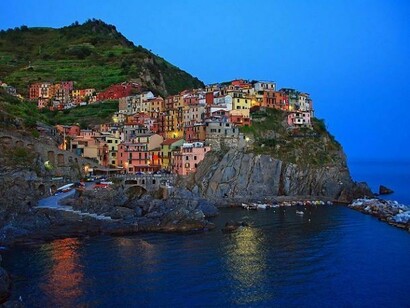Manarola-s multicoloured houses