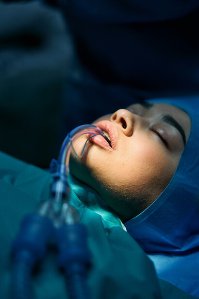 Durante el estado de inconsciencia, la mente parece sumergirse en una especie de sueño o pesadilla de difícil interpretación